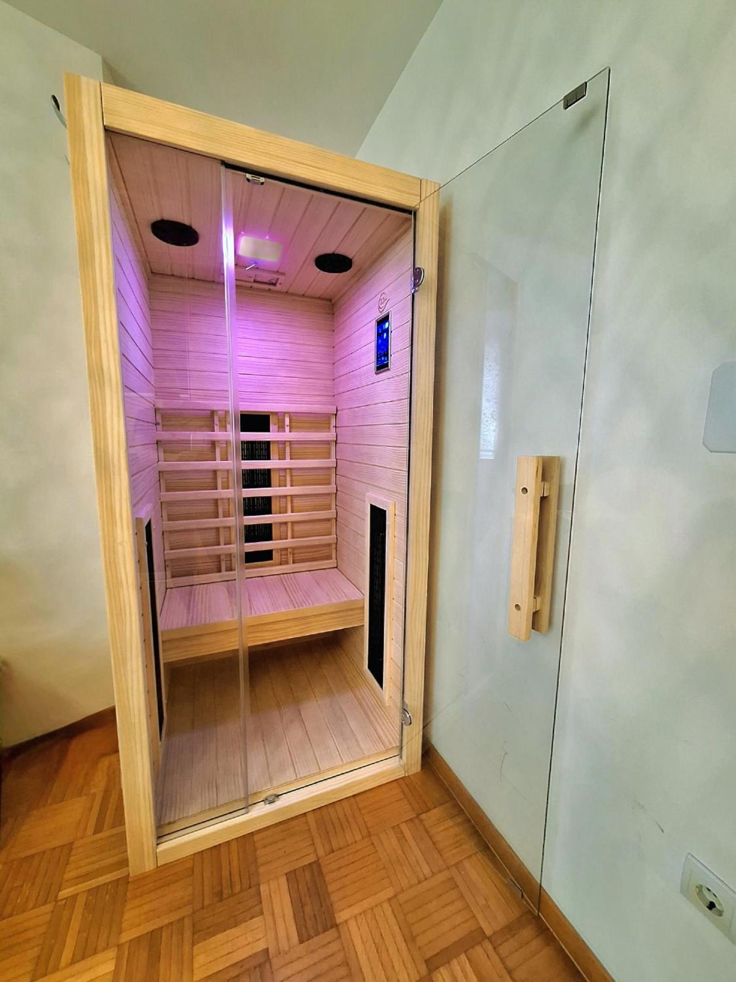 Luxurious Ruby Apartment With Sauna 코바리드 외부 사진